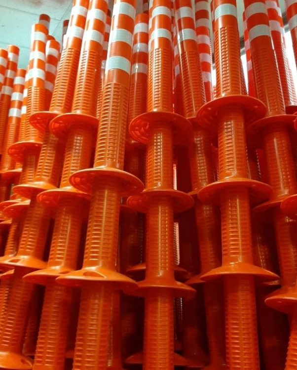 فروش انواع تجهیزات ترافیکی